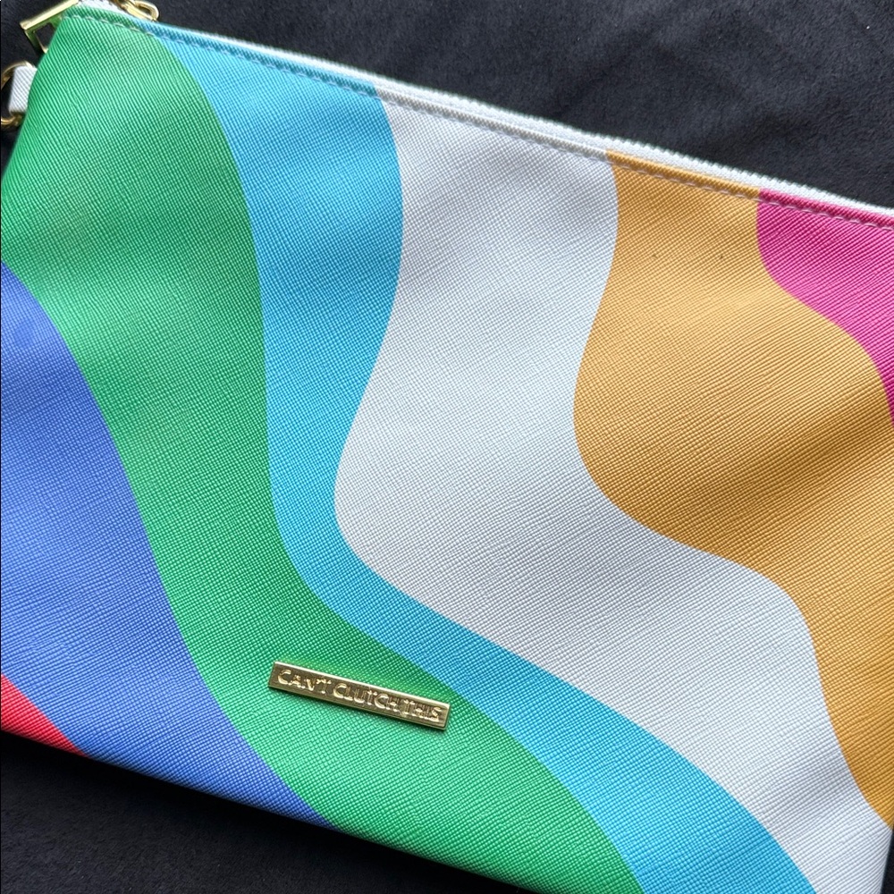 Colorful Wave Pattern Clutch by